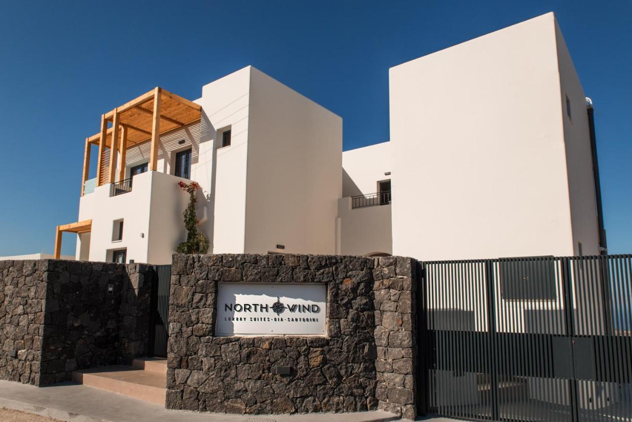 North Wind Luxury Suites Oía Exterior photo